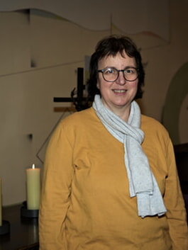 Elke Pfeil